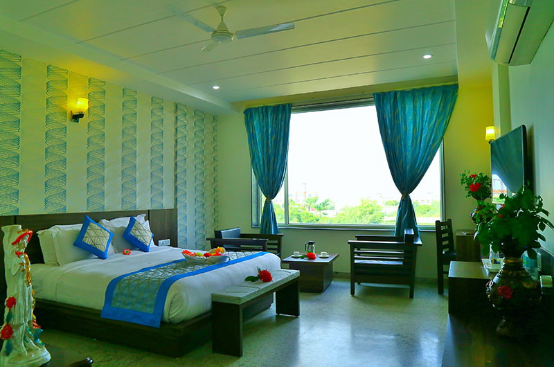 Hotel Shiv Vilas Palace-Luxury Room